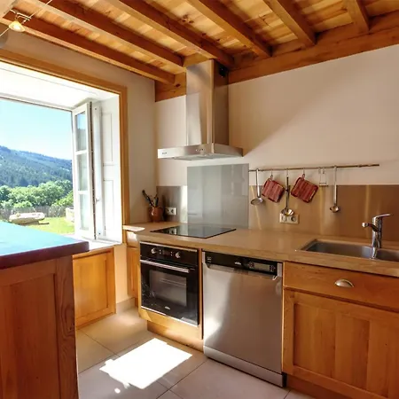 Holiday home De Charme Avec Cheminee, Jardin Et Espaces Detente - Ideal Famille Et Amis, Draps Fournis - Fr-1-496-44